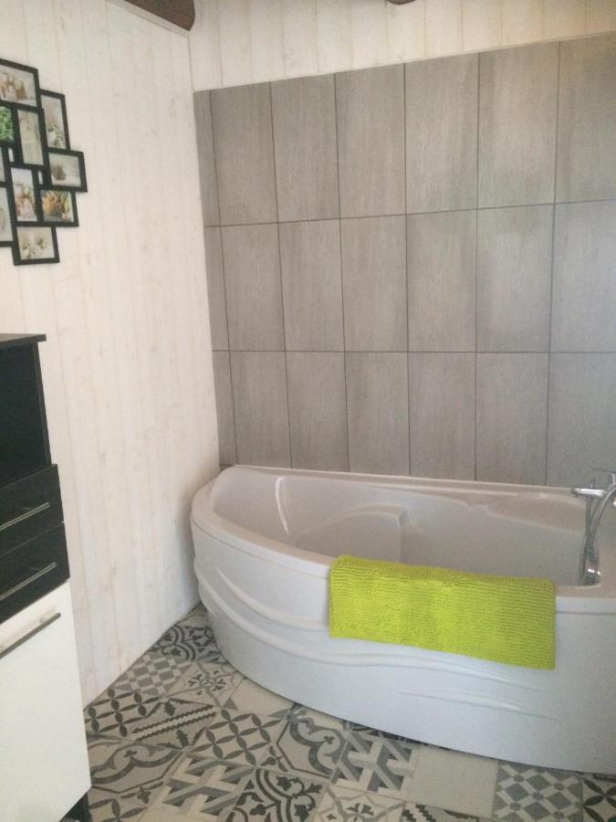 Thiolieres Chambres D'Hotes Les Vergers De Louise מראה חיצוני תמונה
