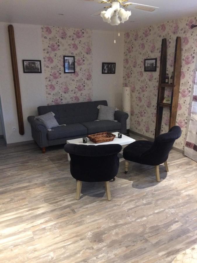 Thiolieres Chambres D'Hotes Les Vergers De Louise מראה חיצוני תמונה